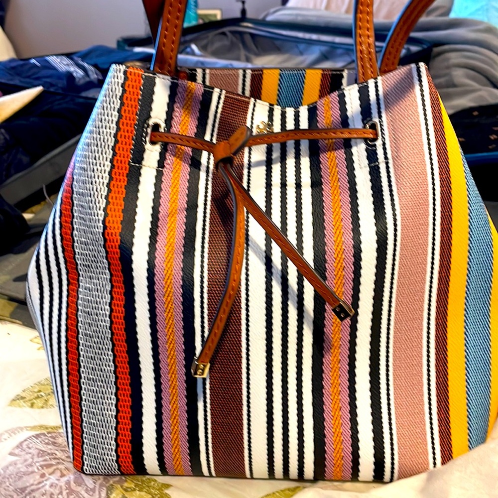 Authentic Tory Burch bucket bag
